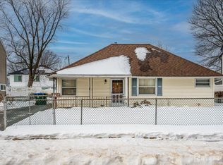 27 Stiles Rd, Edison, NJ 08817