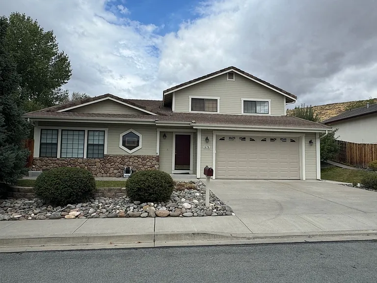 1676 Golddust Dr — Photo 1