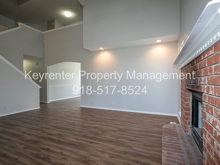 9504 E 99th Pl — Photo 37