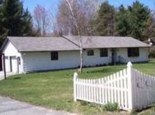 408 Sand Hill Rd, Castleton, VT 05735