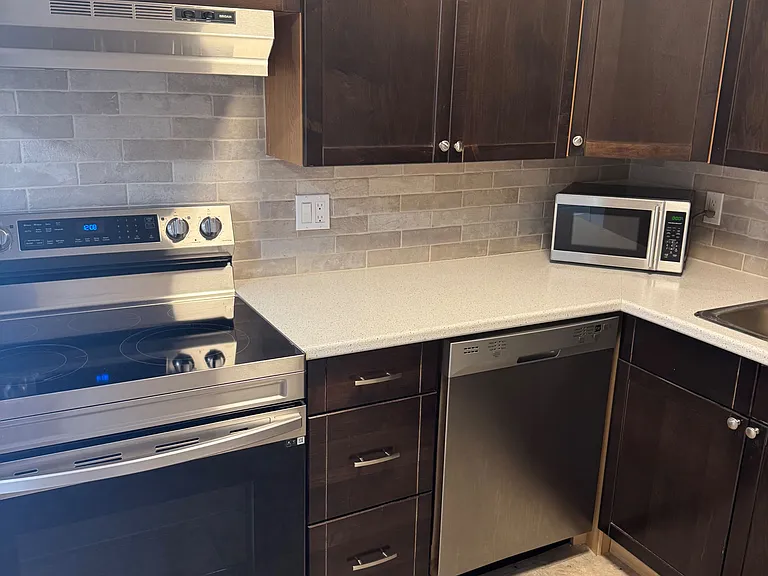 5 Jacksway Cres #206 — Photo 11