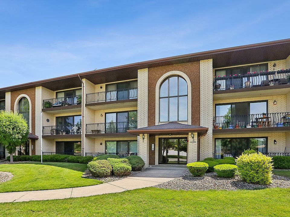 1st image of 15229 Catalina Dr Unit 3C
