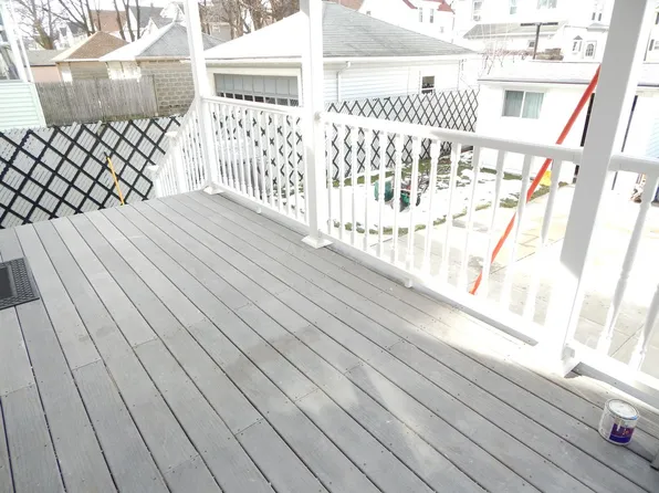 52 Burnside St #25, Medford, MA 02155