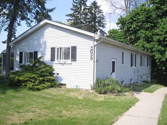 2nd image of 5099 Eagle Lake Dr