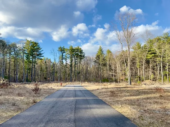 75 Summer St, North Easton, MA 02356