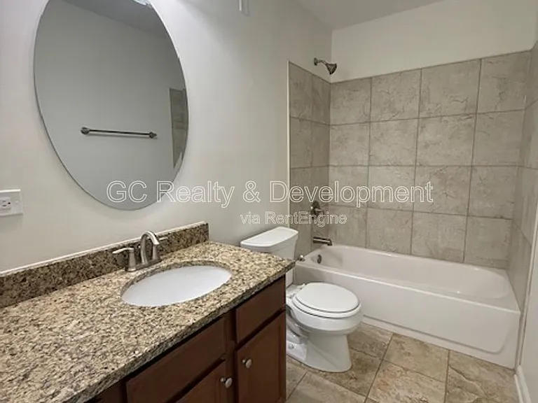 1062 Turin Dr — Photo 16