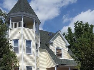 111 Coolidge St, Lawrence, MA 01843
