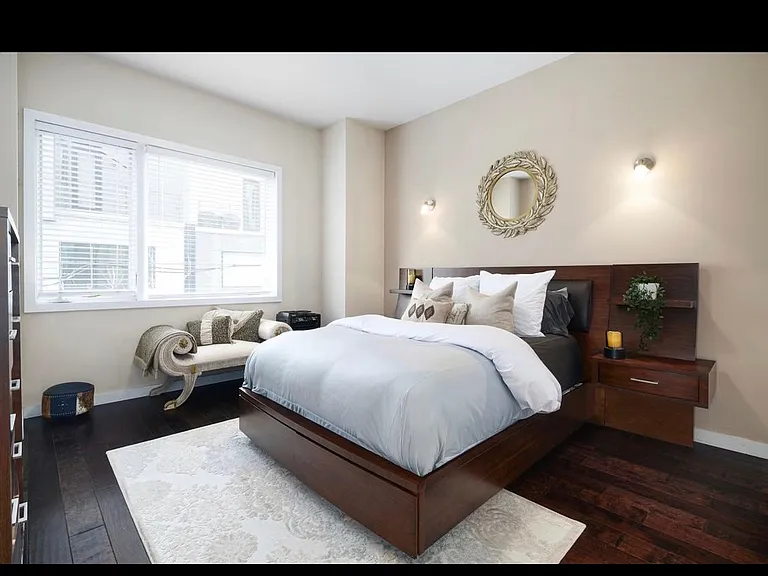 817 N Lawrence St #201 — Photo 6