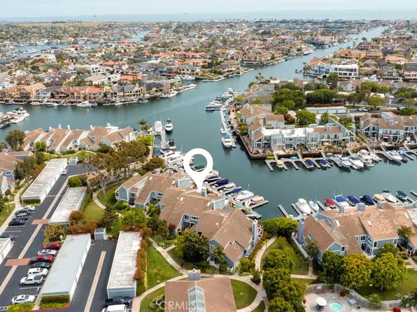 16055 Dominica Cir, Huntington Beach, CA 92649