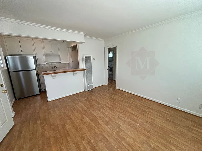 140 Natoma Ave #A — Photo 6