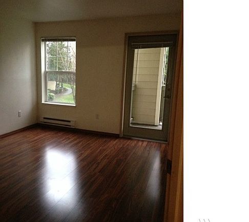 5th image of 7711 NE 175th St Unit B104
