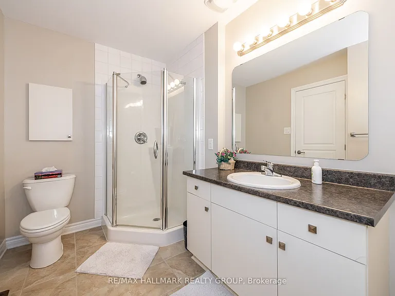 226 Kinghaven Cres — Photo 9