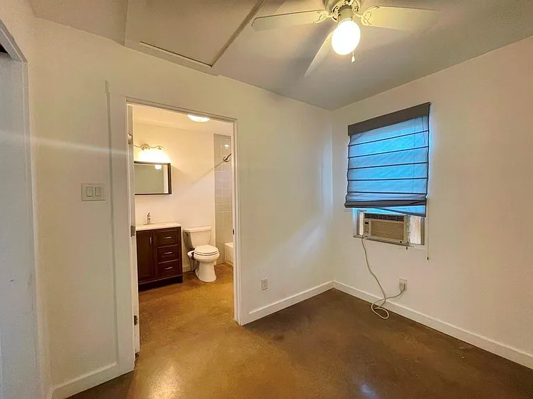 300 El Paso St — Photo 29