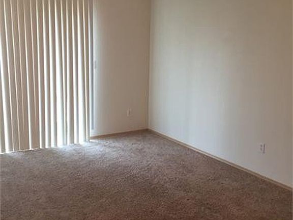 5th image of 1225 N Oak Harbor St APT F2
