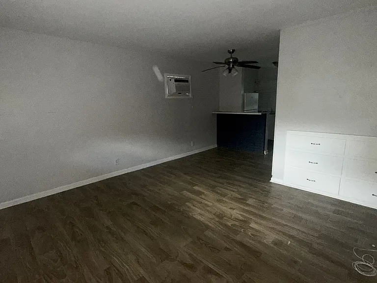 811 Colquitt St — Photo 7