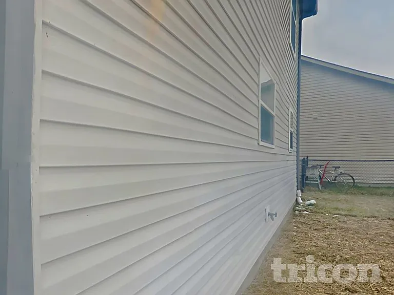 8309 Brambleberry Dr — Photo 17