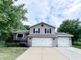 3448 Swansee Rdg, Sun Prairie, WI 53590