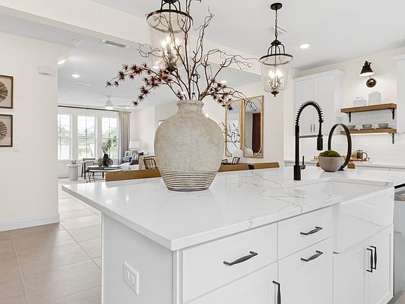 Kitchen with matte black fixtures
