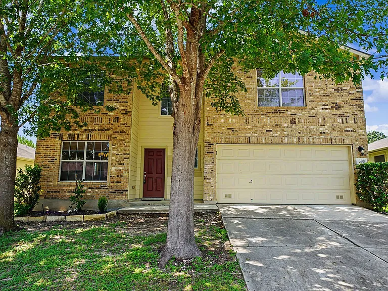 308 Prickly Pear Dr — Photo 1