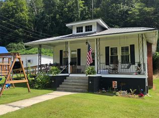 634 Meadow St NE, Coeburn, VA 24230