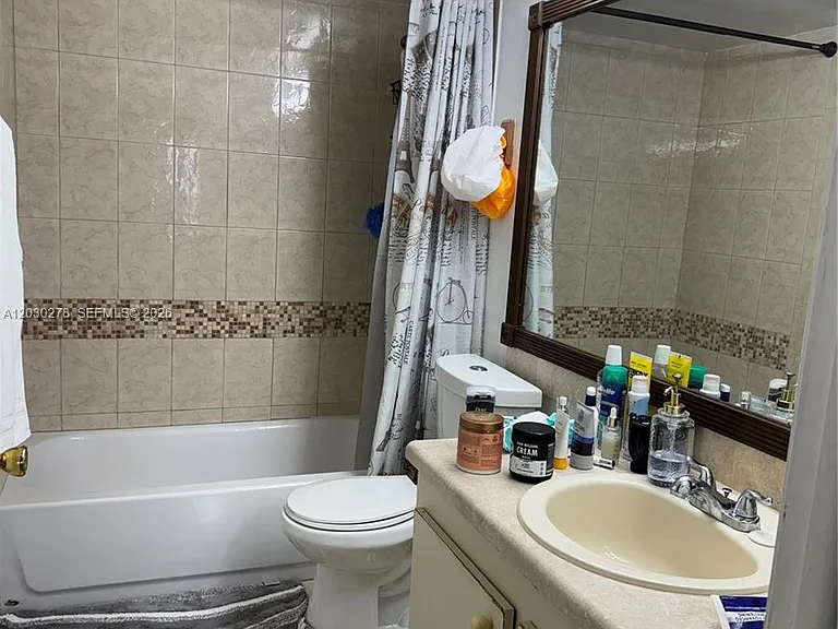 18250 Mediterranean Blvd #215 — Photo 9