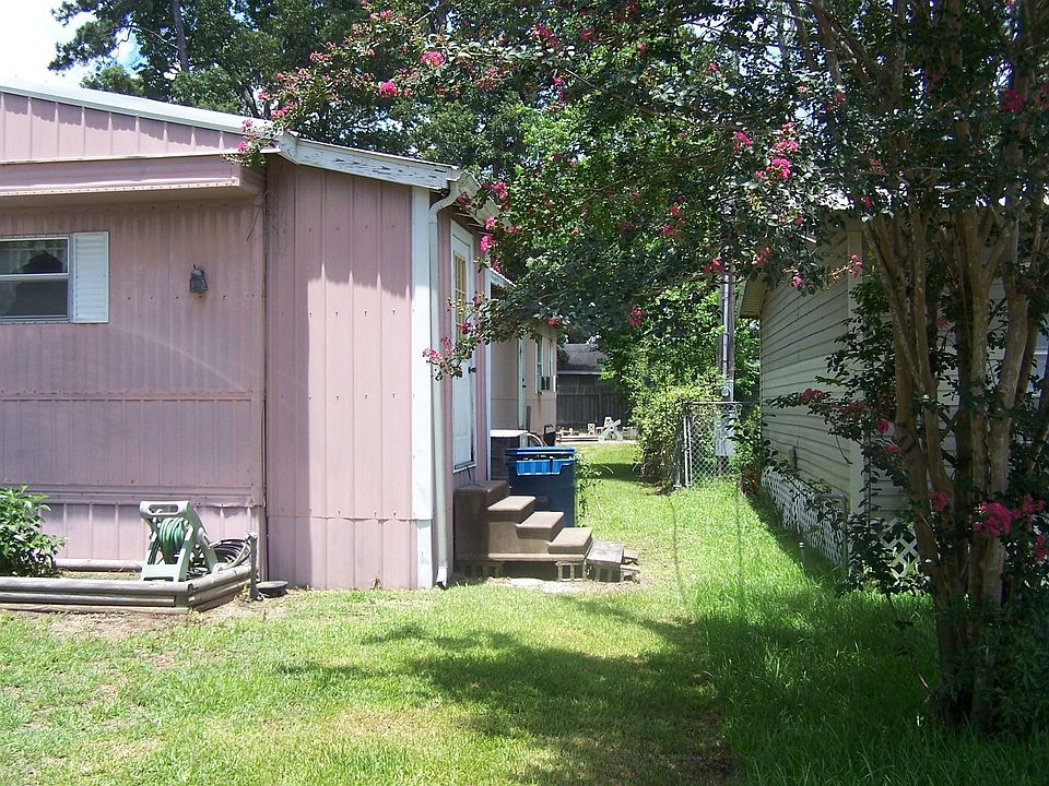 1st image of 2315 Royal Oak Ln