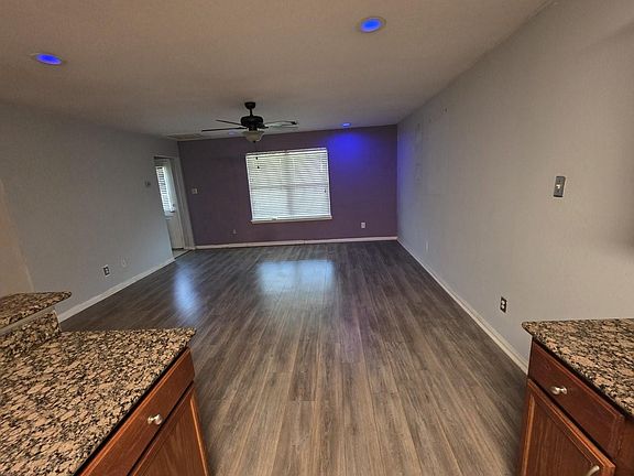 3rd image of 9811 Garnet Falls Dr