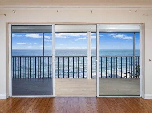 9051 Gulf Shore DR #703, NAPLES, FL 34108