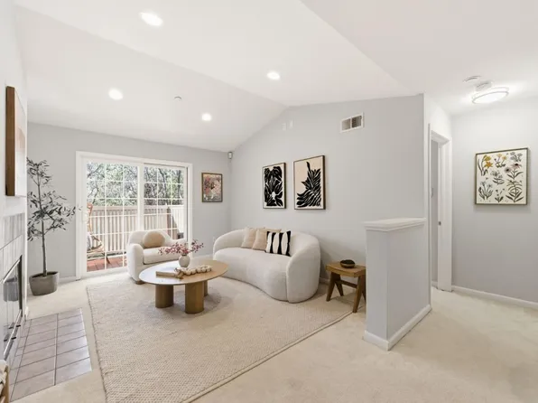 602 Arcadia Ter Unit 305, Sunnyvale, CA 94085