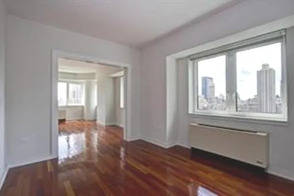 Rented by Corcoran | media 2