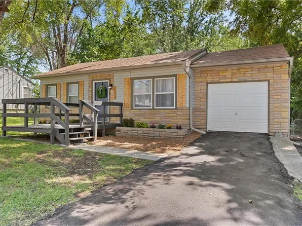 11509 E 75th St, Raytown, MO 64138