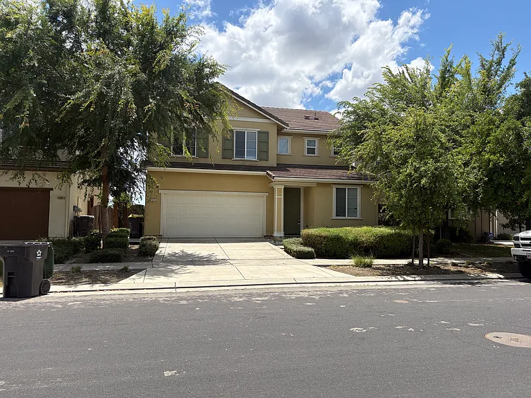 1072 Mariners Dr — Photo 30