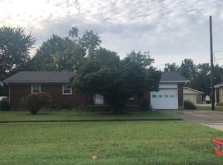 2854 Klondike Ln, Louisville, KY 40218