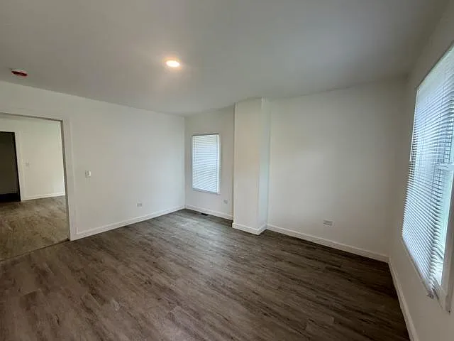 655 Illinois Ave — Photo 3