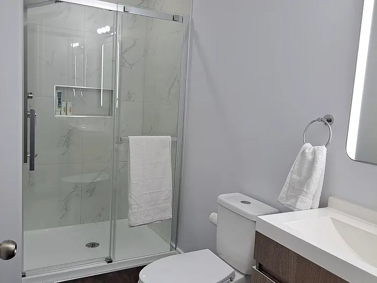 3999 Carpenter Ave #1 — Photo 7