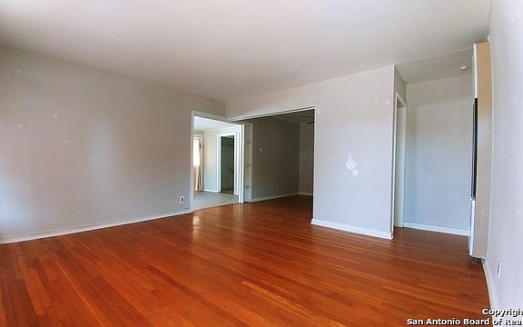 2nd image of 147 Mascasa St