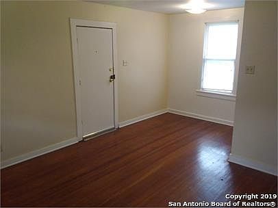 3rd image of 221 W Magnolia Ave #4