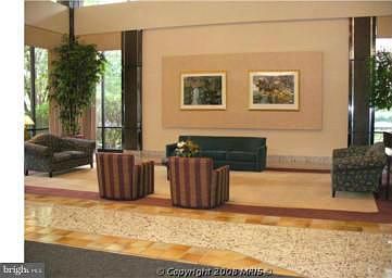 3rd image of 3713 S George Mason Dr APT 216W