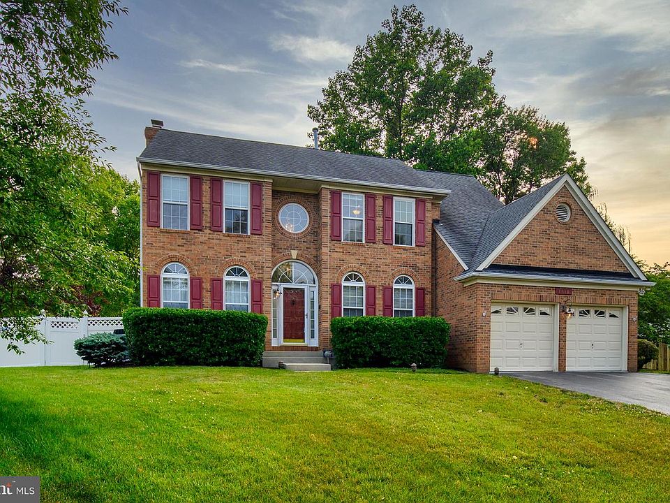1st image of 1610 Clarks Ct #102