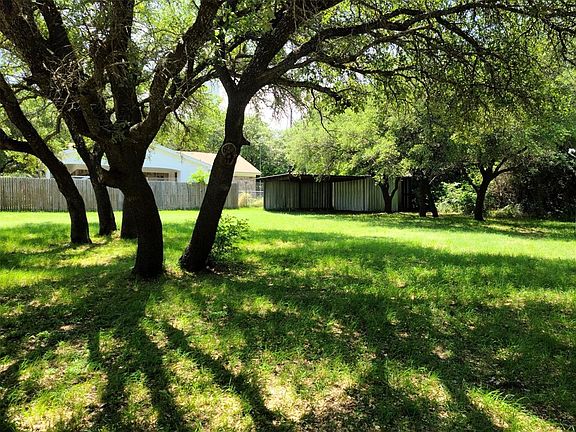 2nd image of 7795 Blarney Dr