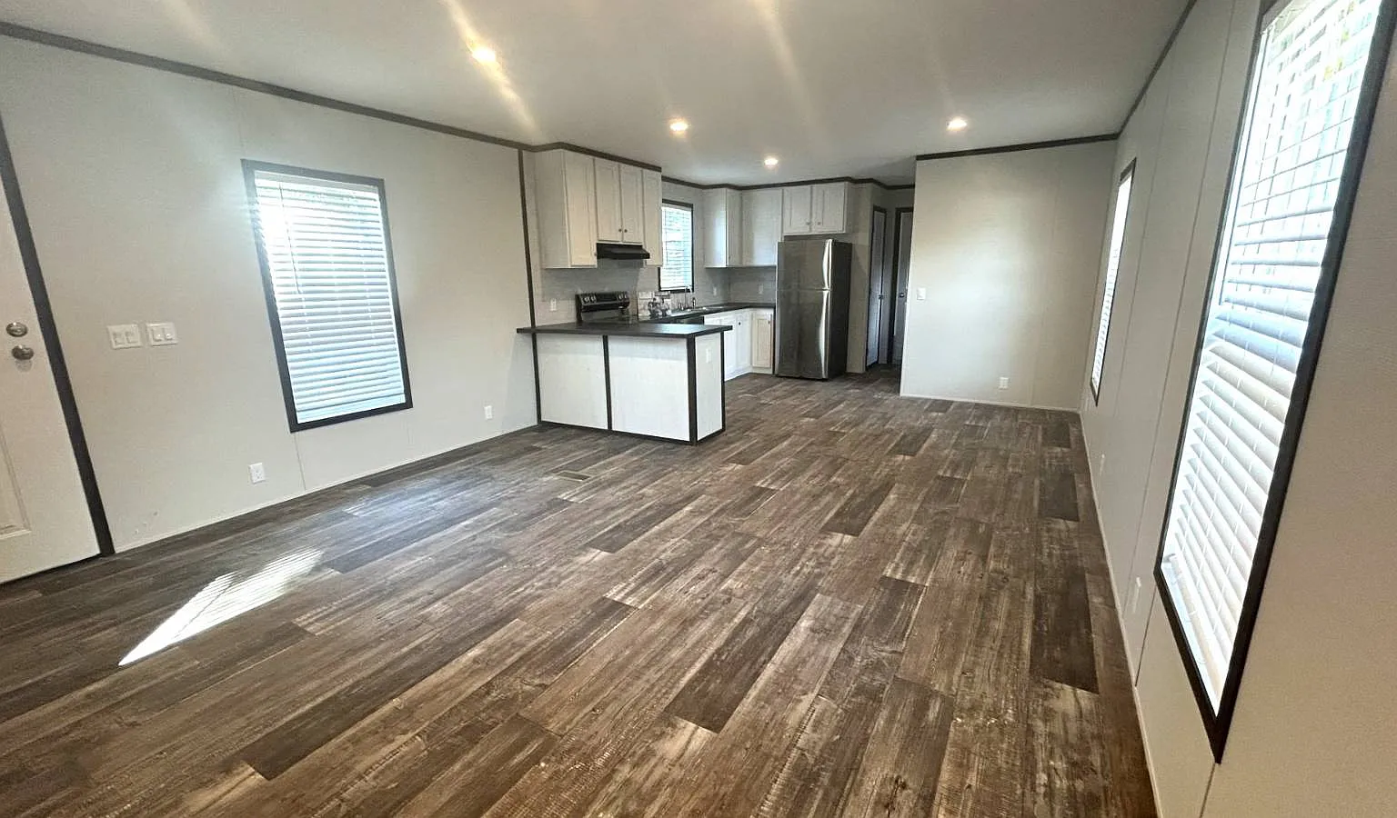 2 bed, 2.0 bath, 900 sqft, $950 — Photo 4