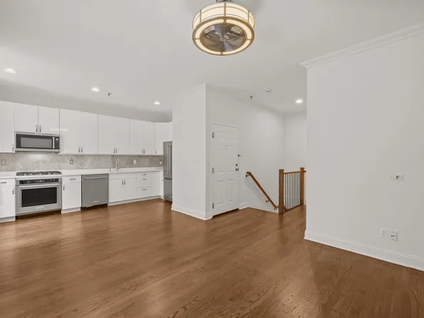 104 York Street image 9 of 23