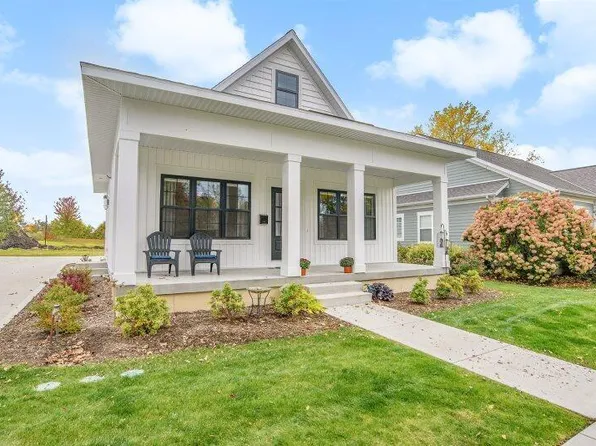 114 Cable Ave #6, South Haven, MI 49090