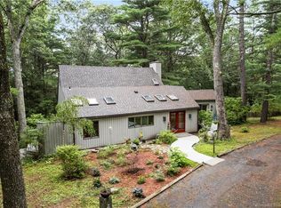 39 Norwich Salem Rd, Lyme, CT 06371