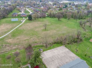 1107 N 3rd St, Bardstown, KY 40004