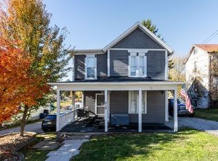 219 Wayne St, Claysville, PA 15323