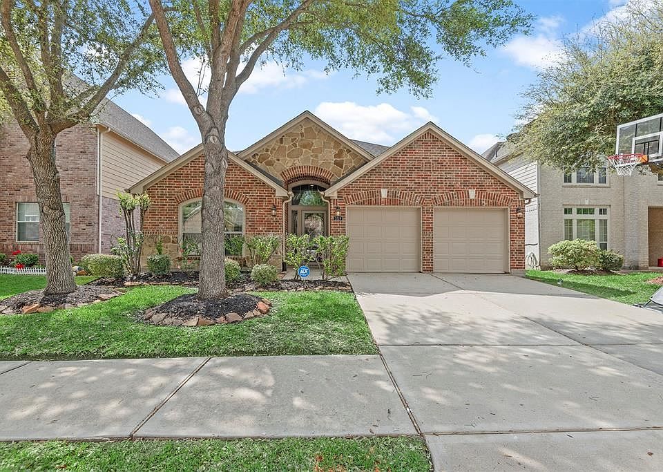 1st image of 3719 Sunny Orchard Dr