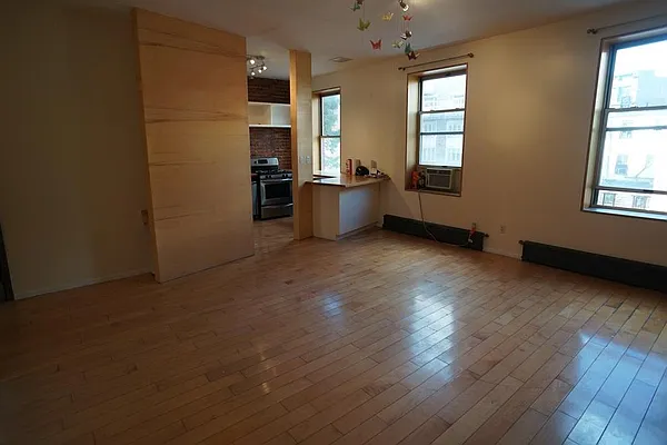 Rented by Corcoran | media 17