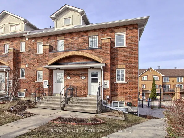 2 Hedge End Rd #78, Toronto, ON M1B 5Z8