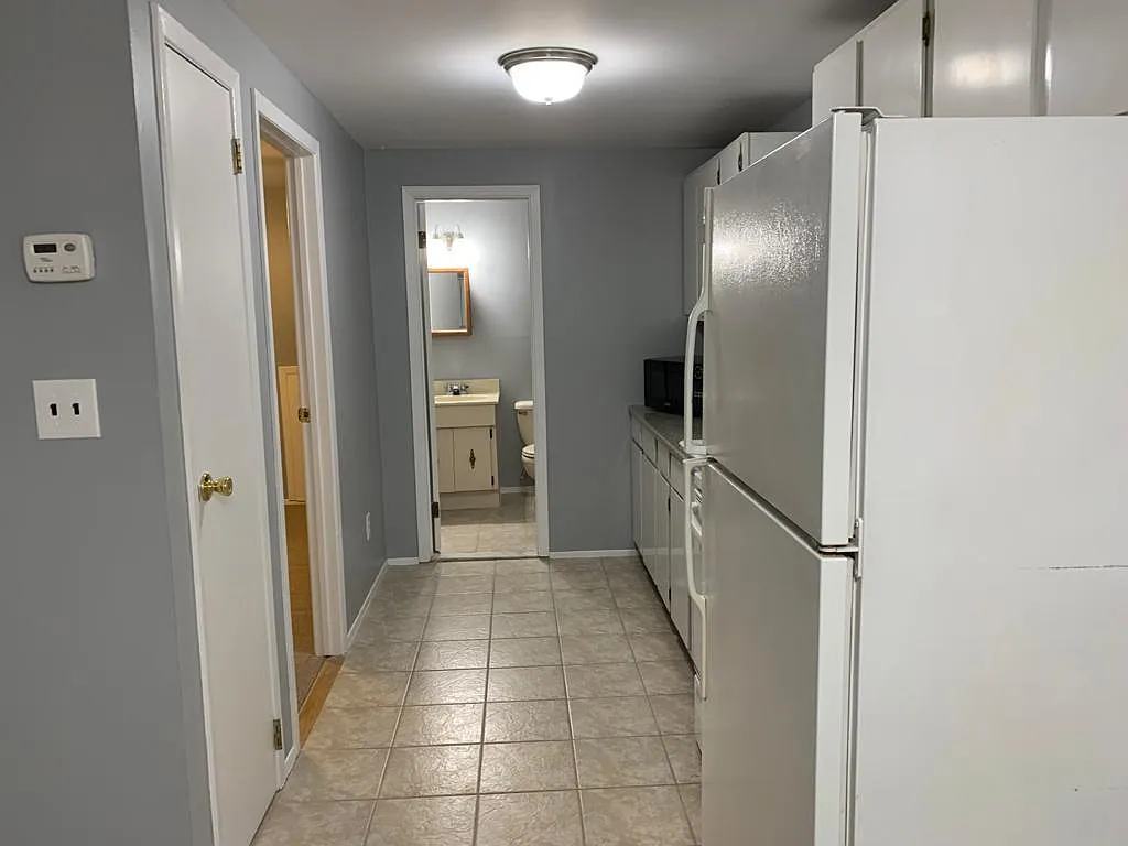 Hoover Ln, Bethpage — Photo 4